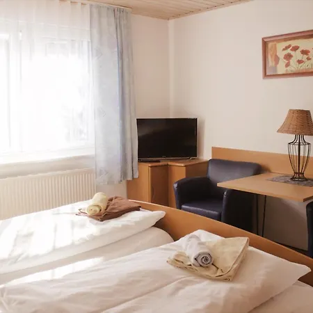 Pfefferstuebchen * Brotterode